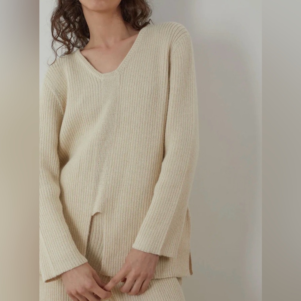 Wol Hide Rib Panel Regenerative Alpaca Pullover